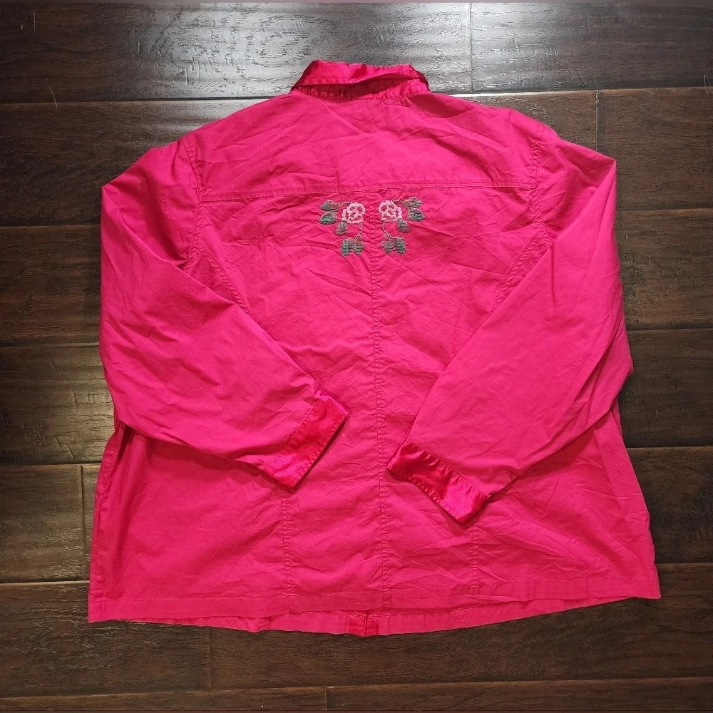 Liz & Me Womens Magenta Embroidered Collared Button Up Blouse - Picture 10 of 11
